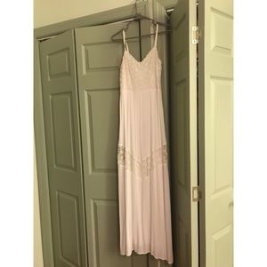 White maxi dress